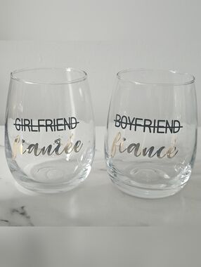 Girlfriend Fiancée/Boyfriend Fiancé Stemless Wine Glasses (Set Of 2)
